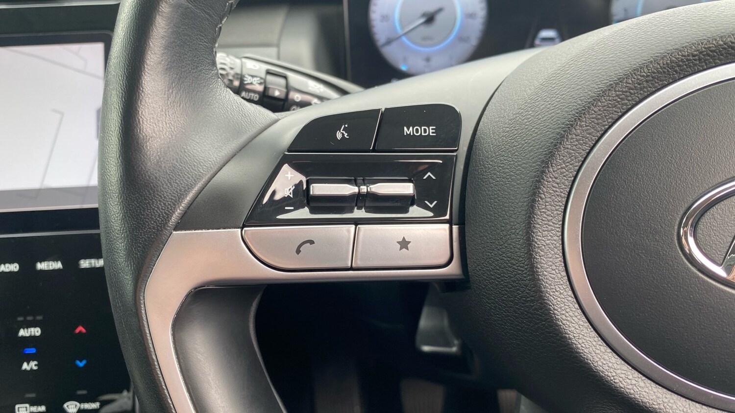2022 Hyundai TUCSON 1.6 TGDi Ultimate 5dr 2WD Petrol Estate Estate Petrol Manual - Picture 22 of 24
