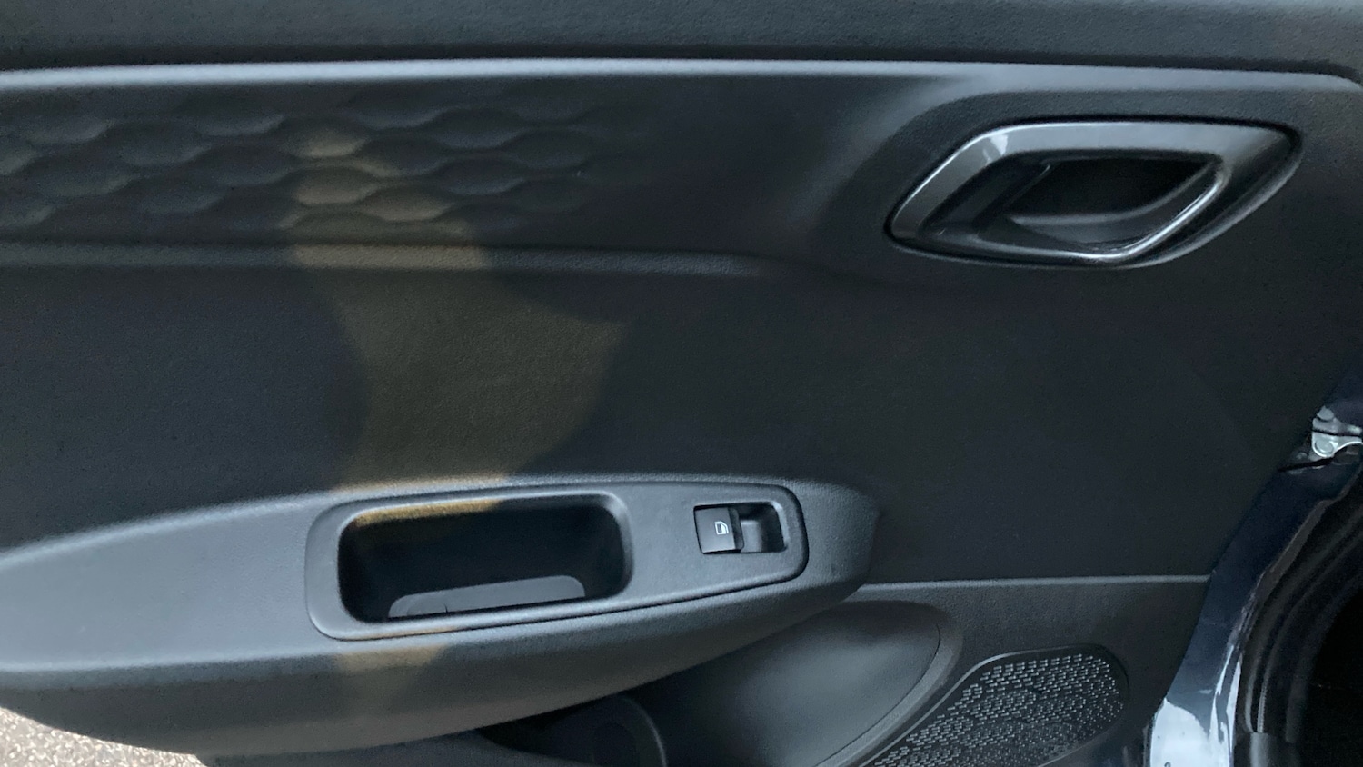 Used Hyundai i10 2024 for sale - 77661946: Photo 41