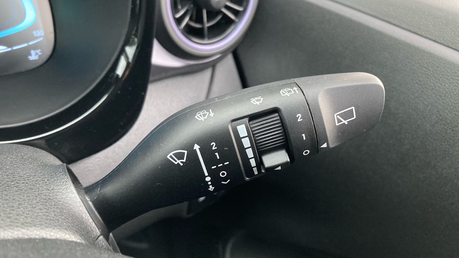 Used Hyundai i10 2024 for sale - 77298207: Photo 26