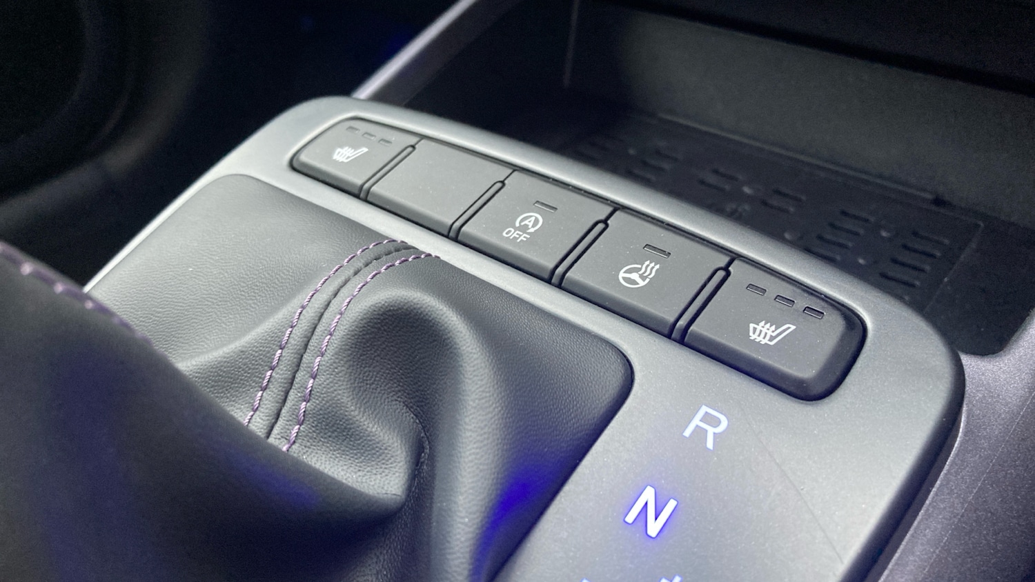 Used Hyundai i10 2024 for sale - 77298207: Photo 28