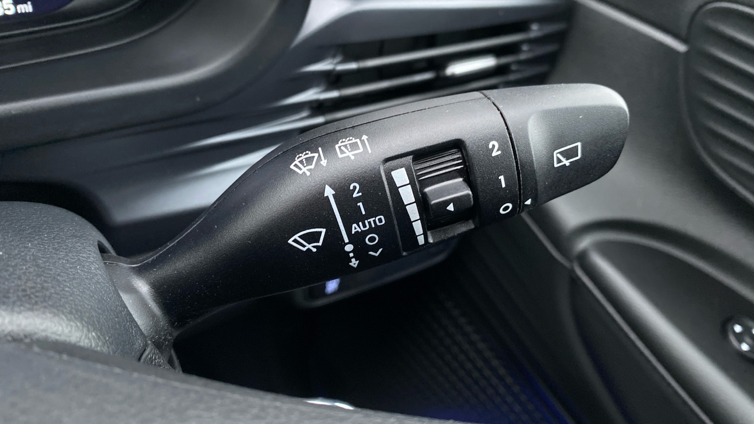 Used Hyundai i20 2025 for sale - 77085388: Photo 32