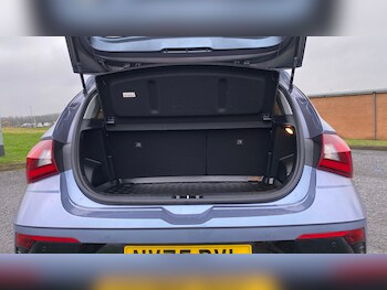 Used Hyundai i20 2025 for sale - 77085388: Photo