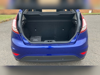 Used Ford Fiesta 2016 for sale - 75629929: Photo