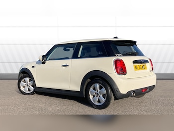 Used MINI Hatch 2020 for sale - 76077075: Photo 2
