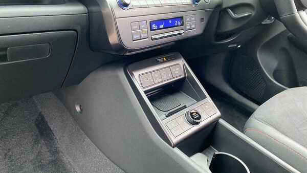 Used Hyundai KONA 2025 for sale - 76192947: Photo 13