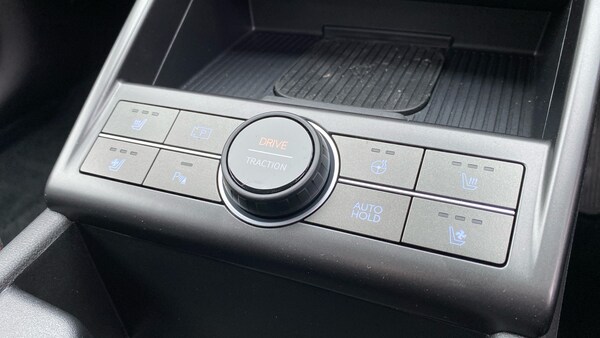 Used Hyundai KONA 2025 for sale - 76192947: Photo 31
