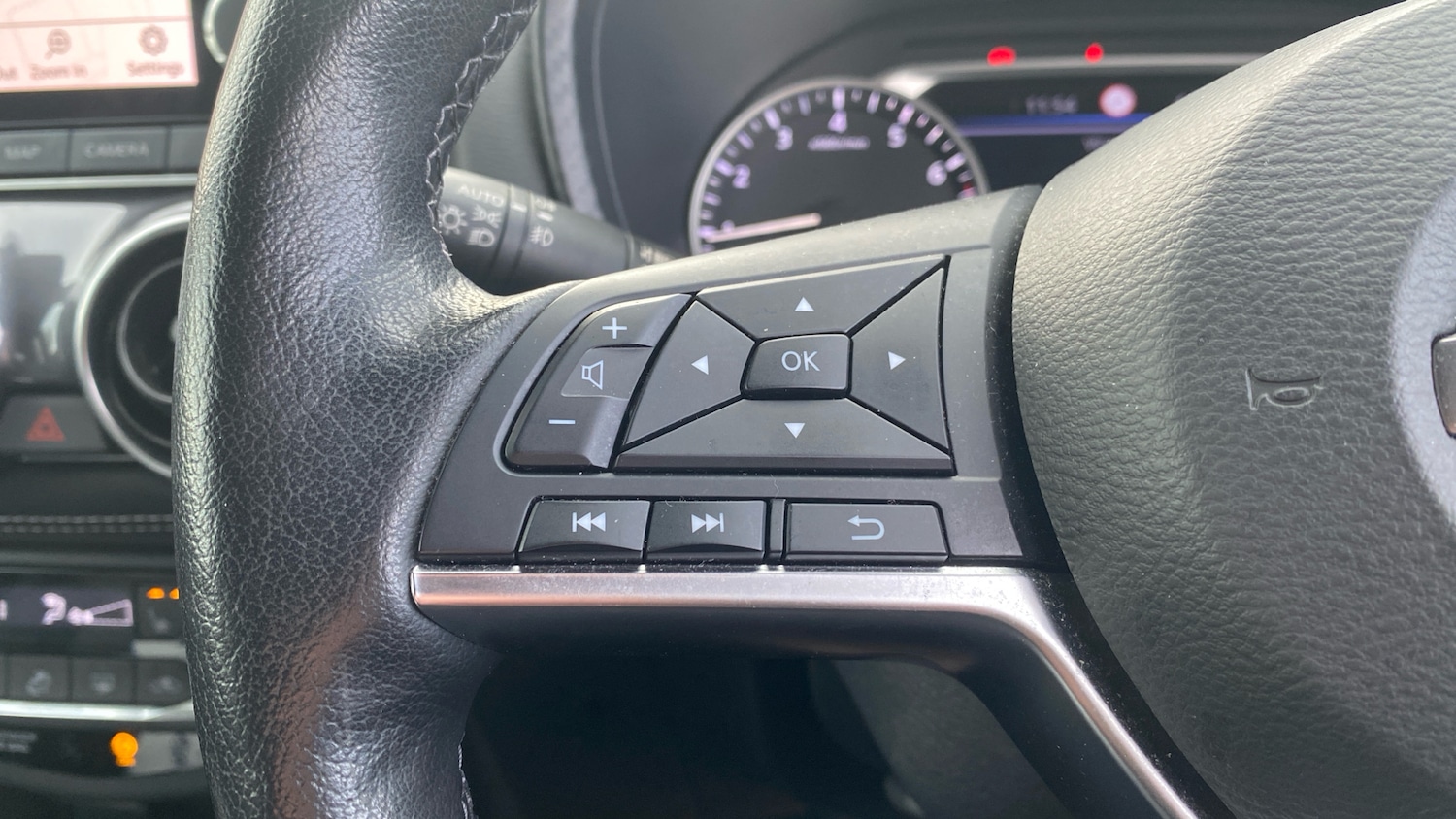 Used Nissan Juke 2023 for sale - 76971098: Photo 23