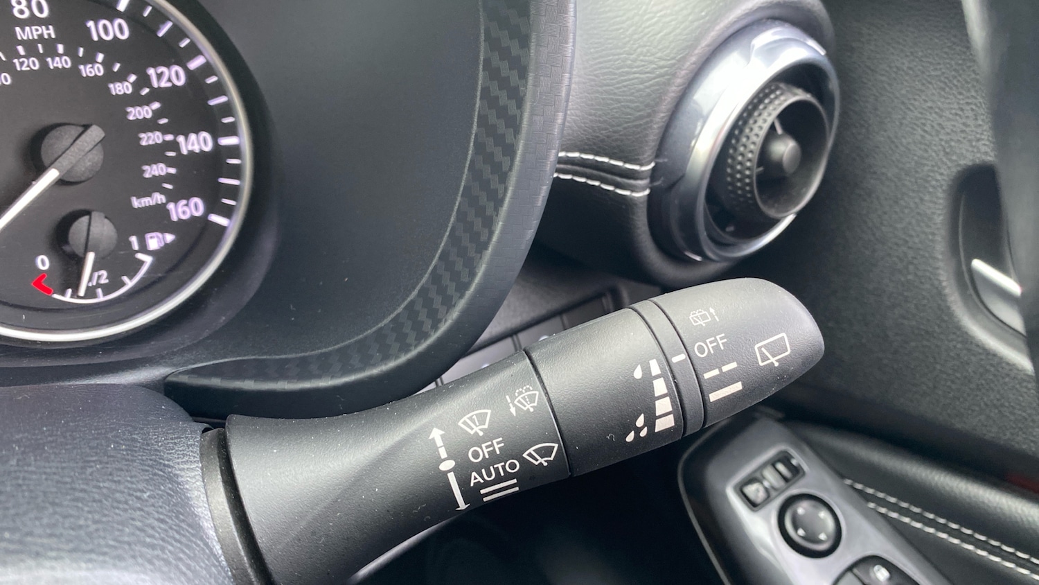 Used Nissan Juke 2023 for sale - 76971098: Photo 27