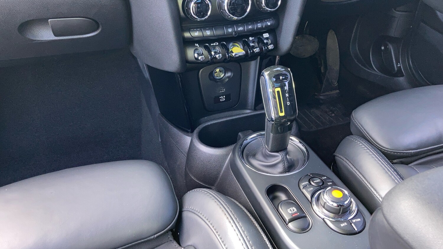 Used MINI Hatch 2020 for sale - 78152875: Photo 13