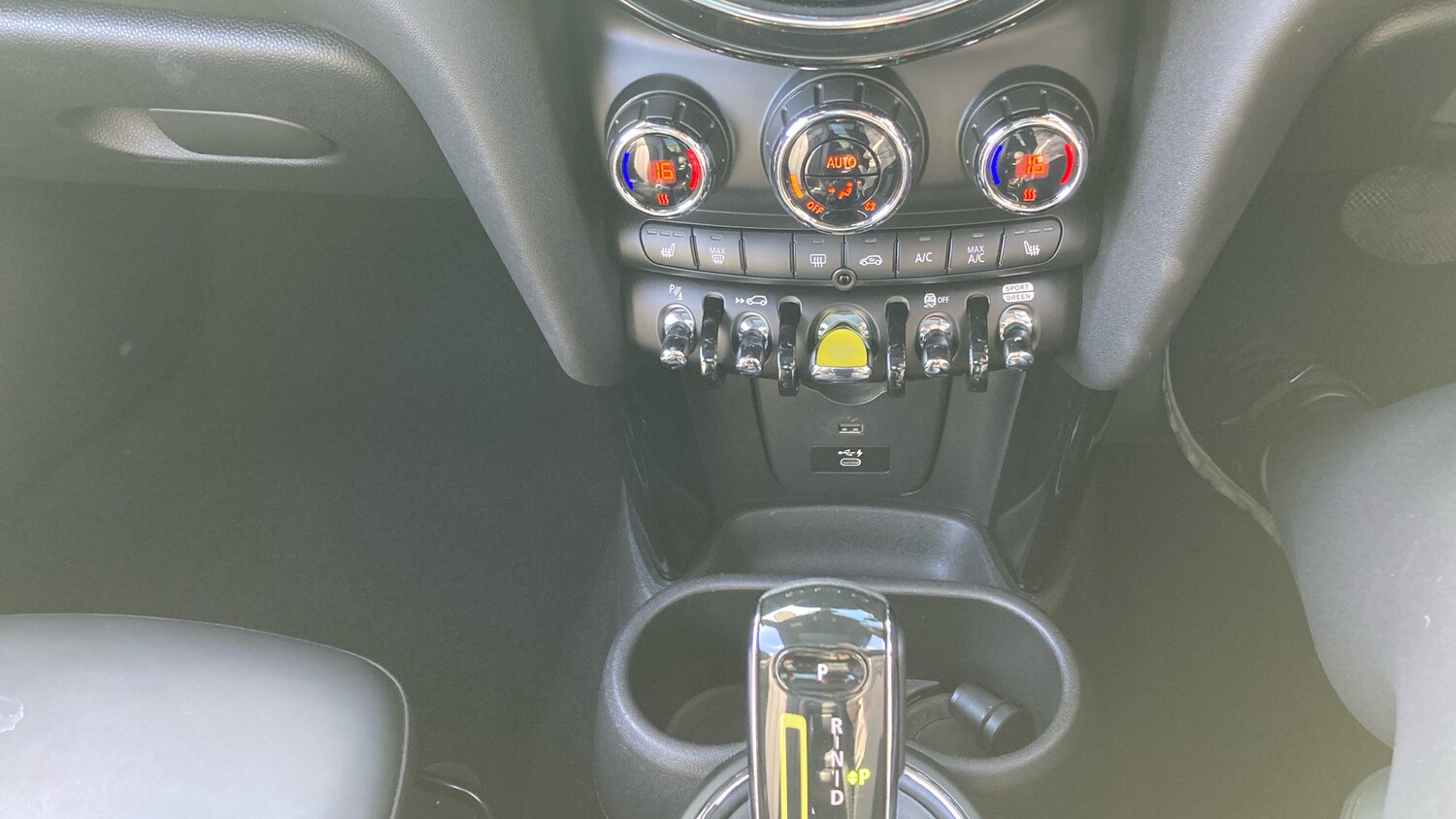 Used MINI Hatch 2020 for sale - 78152875: Photo 35