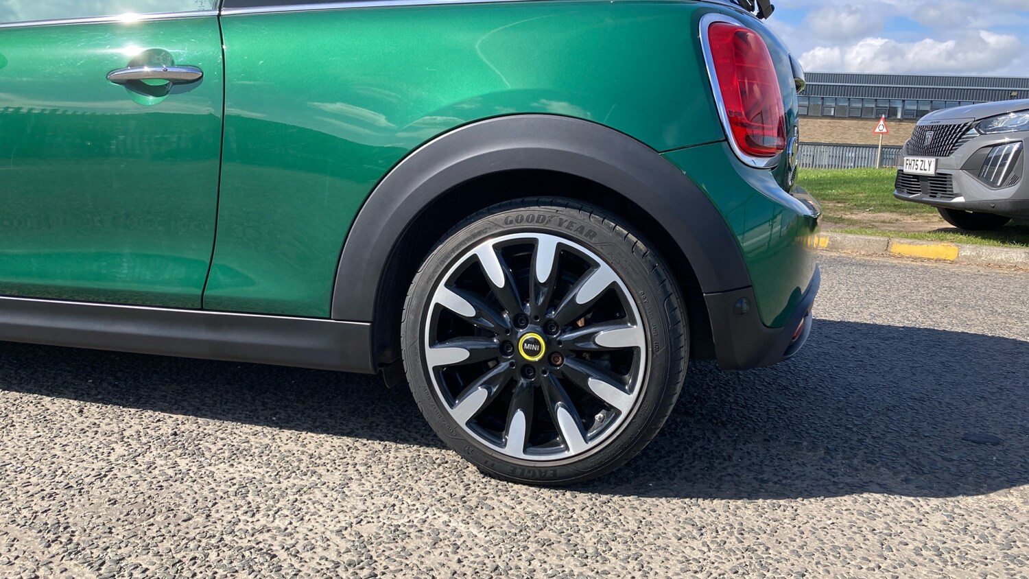 Used MINI Hatch 2020 for sale - 78152875: Photo 45