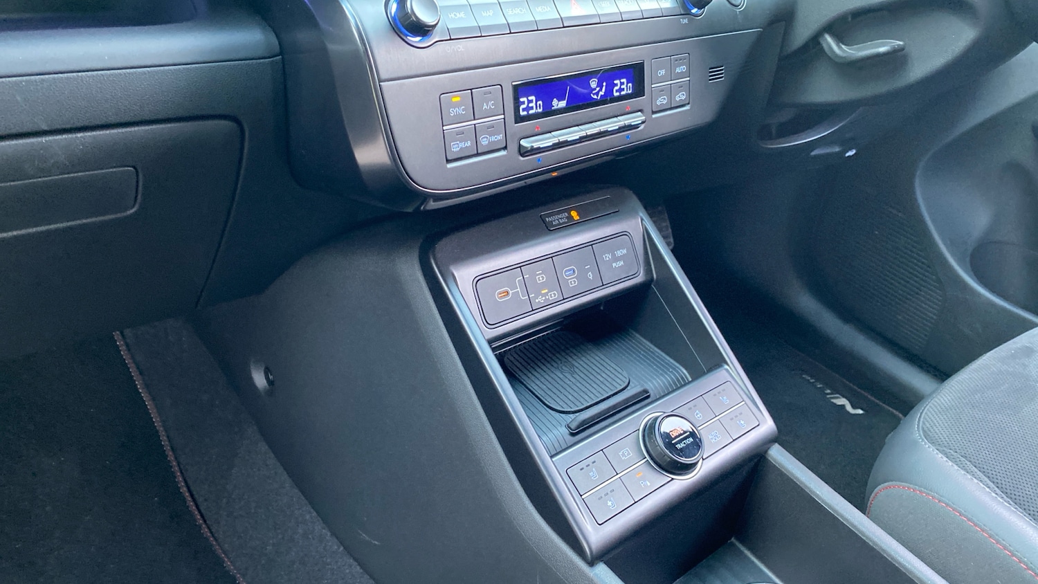 Used Hyundai KONA 2025 for sale - 76762300: Photo 13