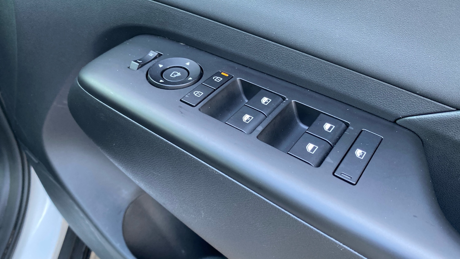 Used Hyundai KONA 2025 for sale - 76762300: Photo 26