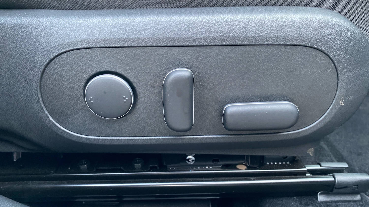 Used Hyundai KONA 2025 for sale - 76762300: Photo 27