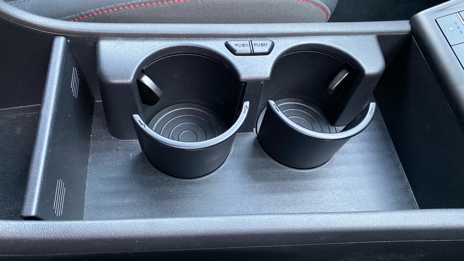 Used Hyundai KONA 2025 for sale - 76762300: Photo 36