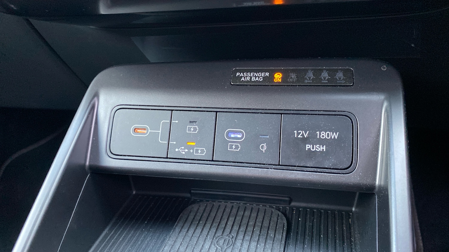 Used Hyundai KONA 2025 for sale - 76762300: Photo 37