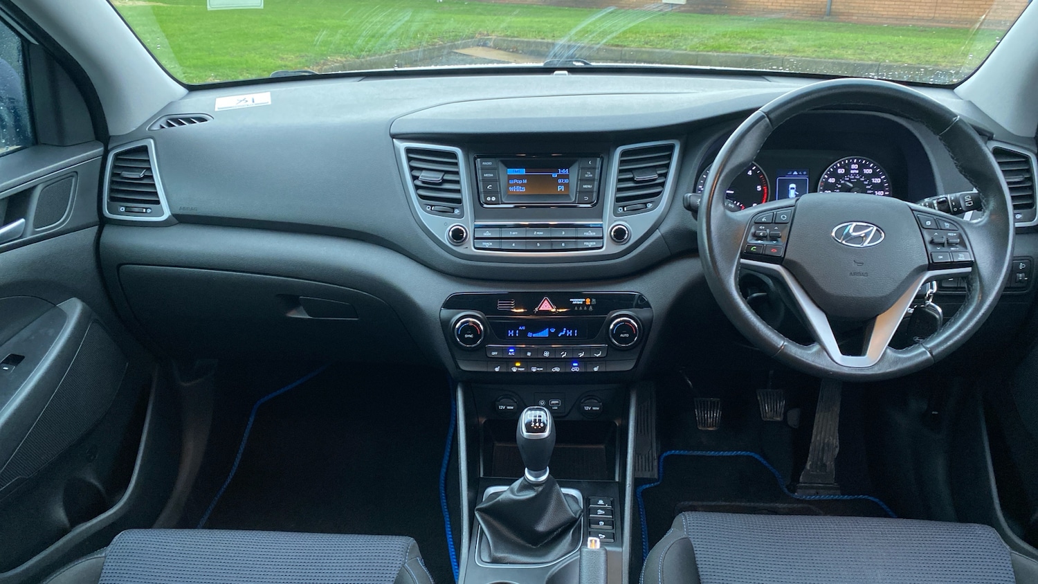 Used Hyundai TUCSON 2017 for sale - 76971106: Photo 10