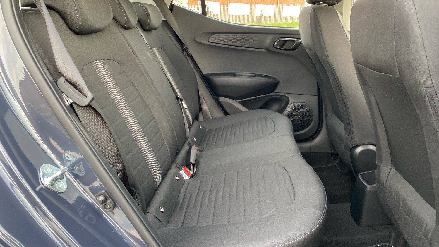 Used Hyundai i10 2024 for sale - 76253060: Photo 16