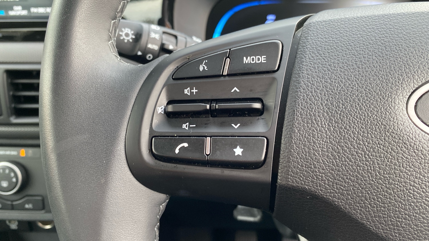 Used Hyundai i10 2024 for sale - 76253060: Photo 22