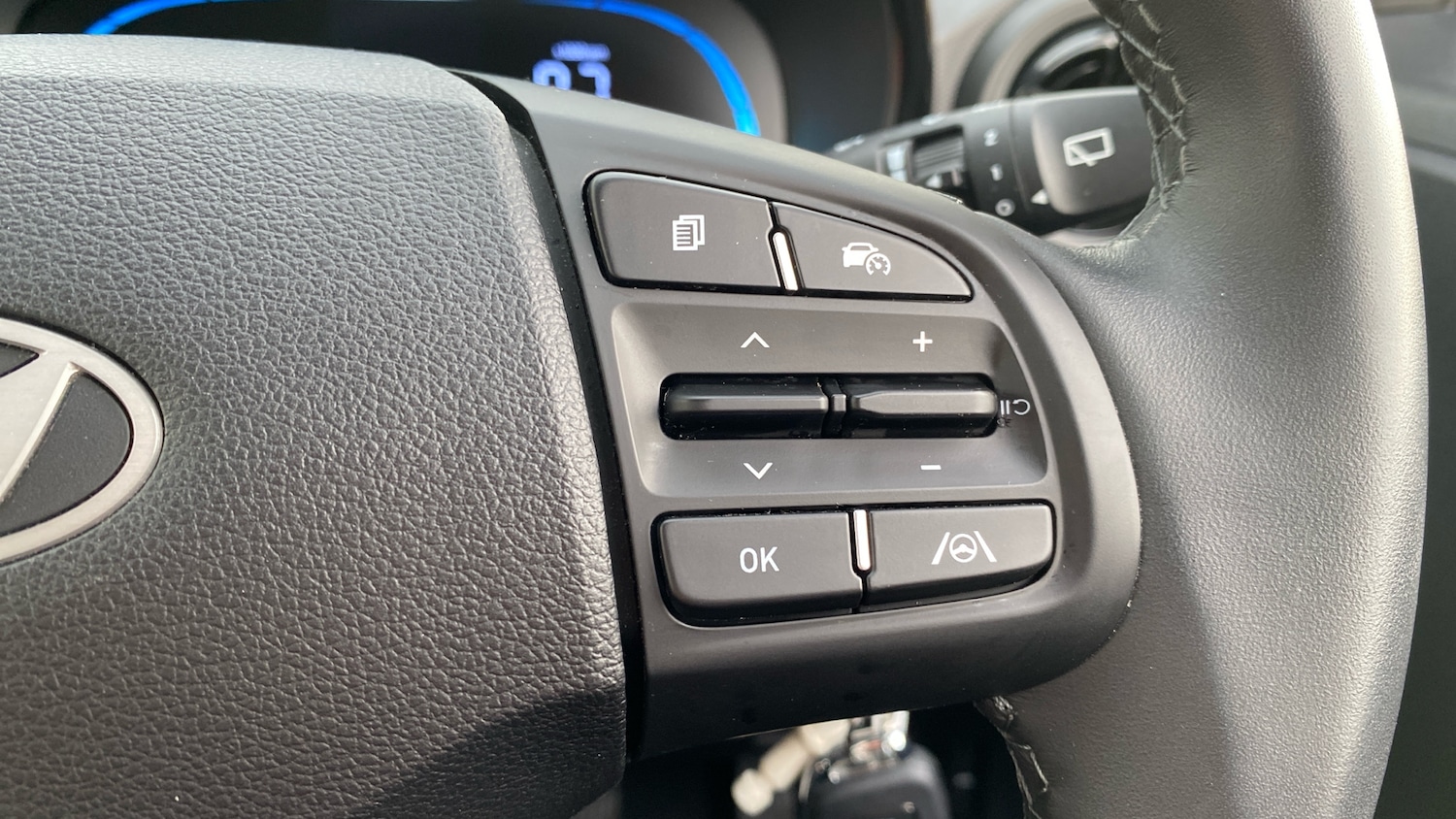 Used Hyundai i10 2024 for sale - 76253060: Photo 23