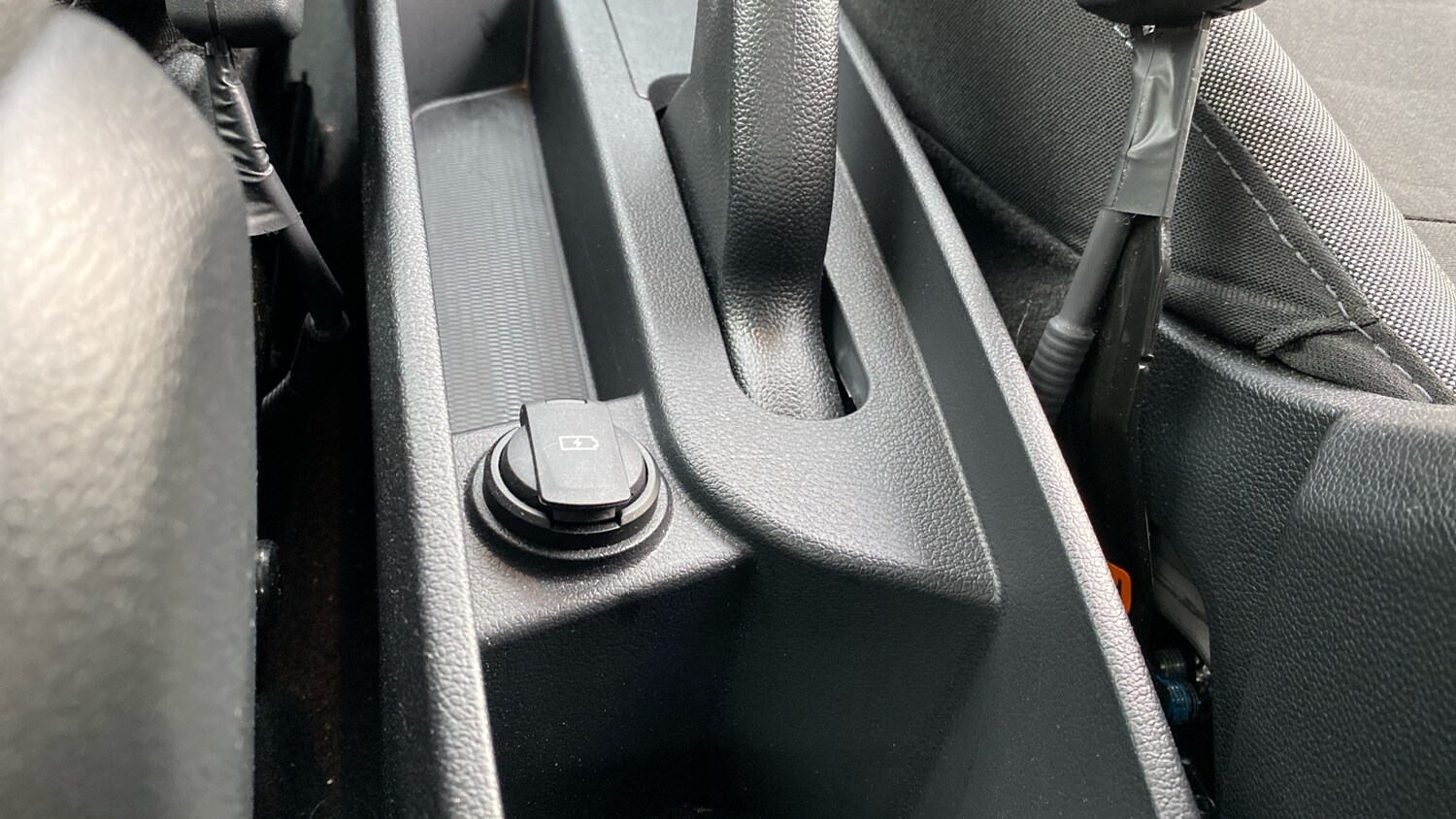 Used Hyundai i10 2024 for sale - 76253060: Photo 33