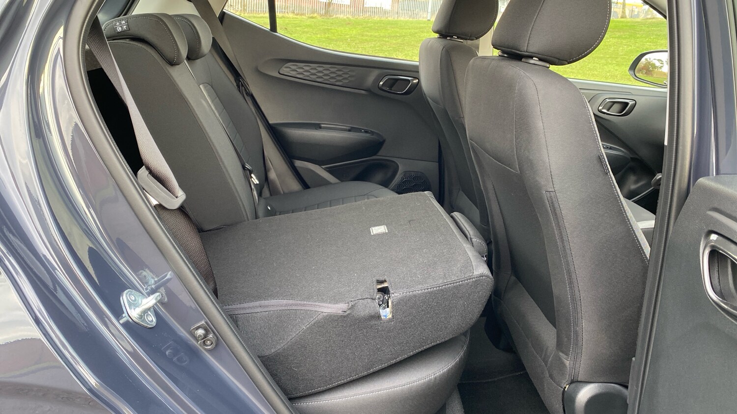 Used Hyundai i10 2024 for sale - 76253060: Photo 34