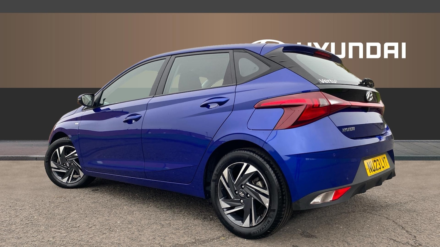 Used Hyundai i20 2023 for sale - 76363293: Photo 2