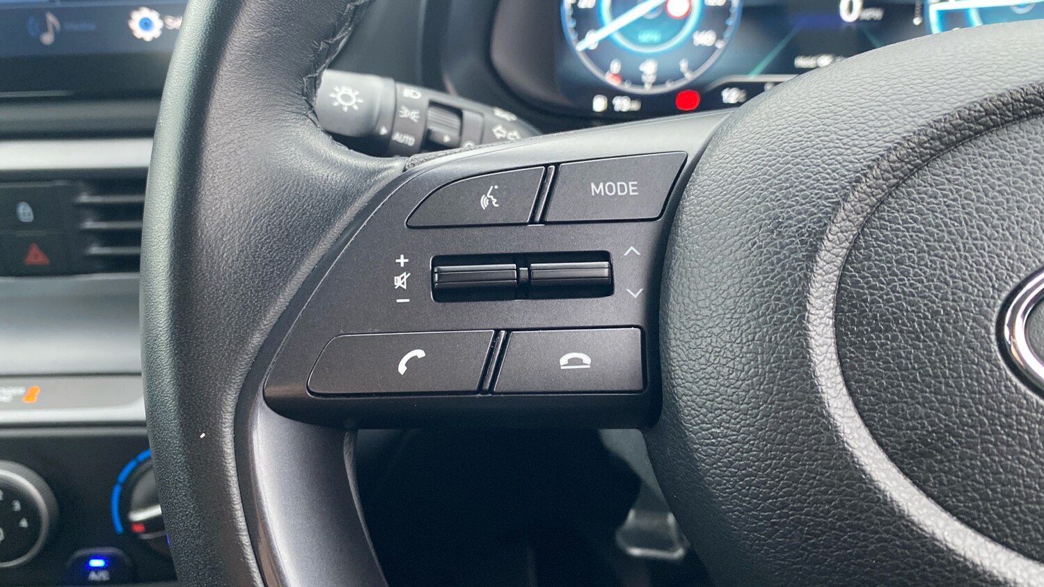 Used Hyundai i20 2023 for sale - 76363293: Photo 22