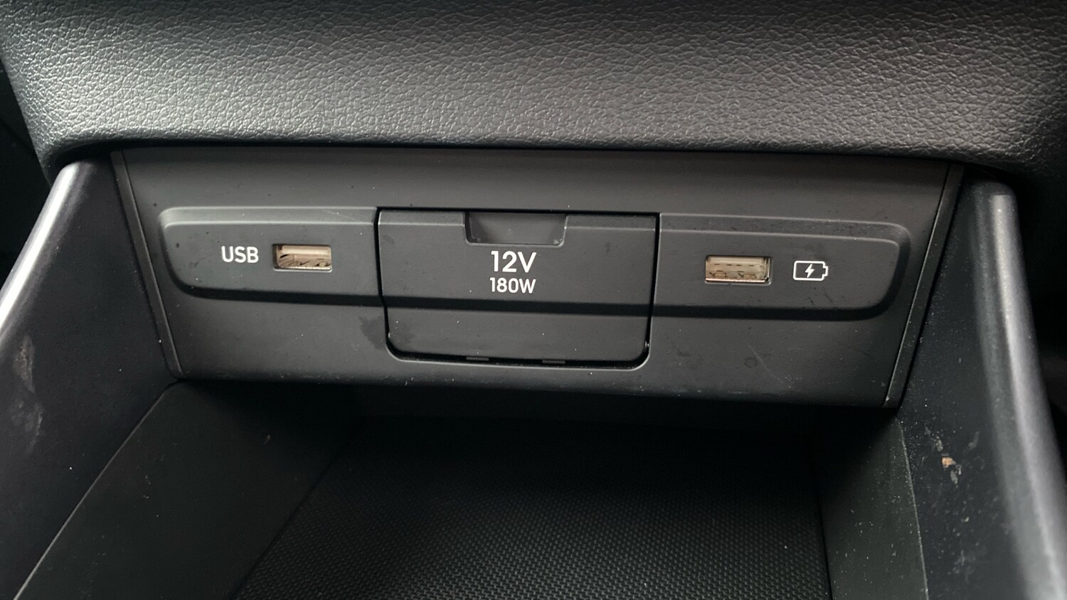 Used Hyundai i20 2023 for sale - 76363293: Photo 29