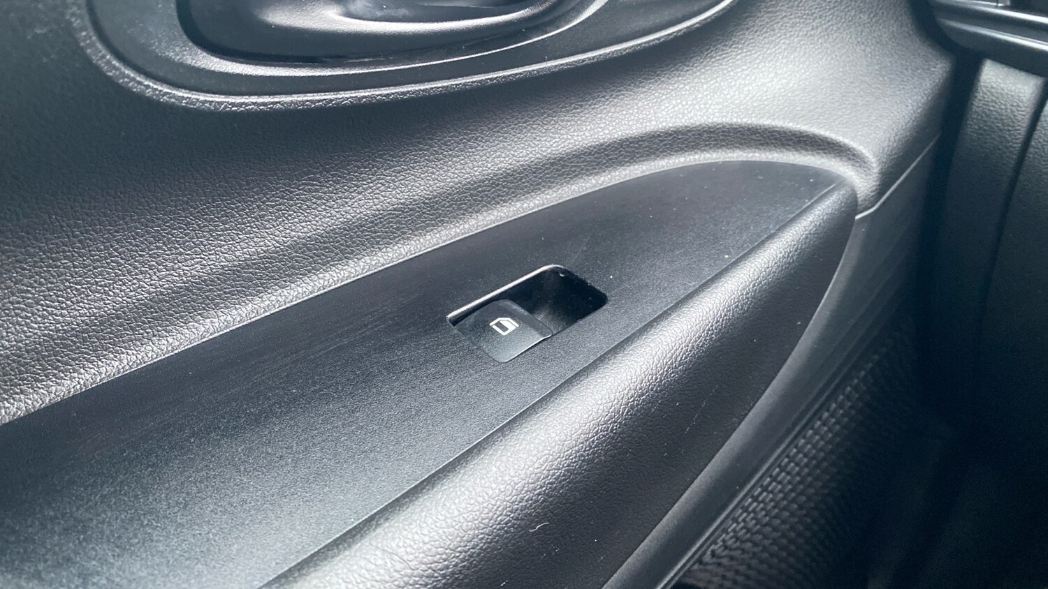 Used Hyundai i20 2023 for sale - 76363293: Photo 35