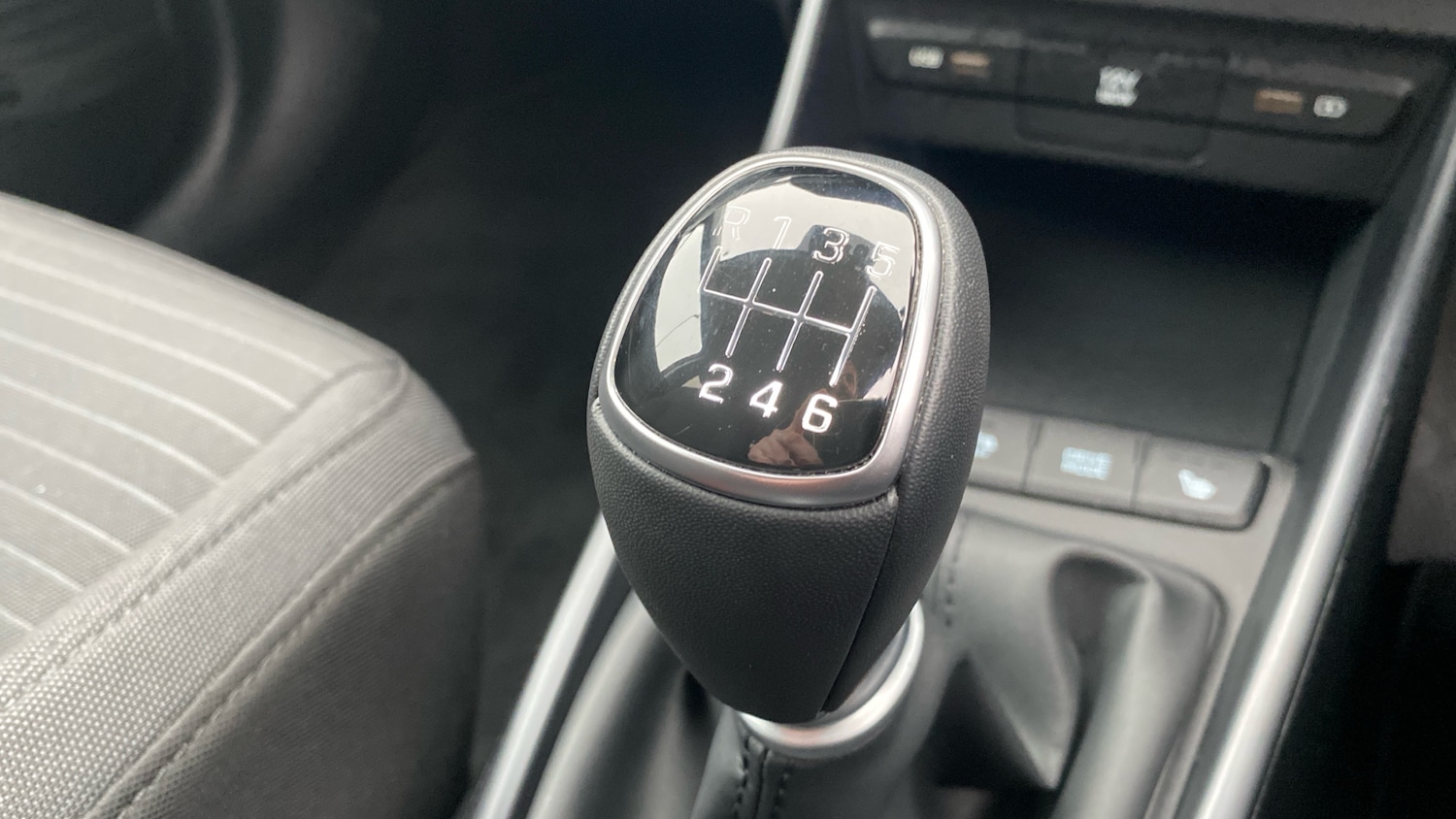 Used Hyundai i20 2021 for sale - 77325999: Photo 29