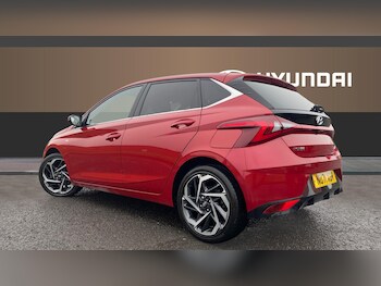 Used Hyundai i20 2021 for sale - 77325999: Photo