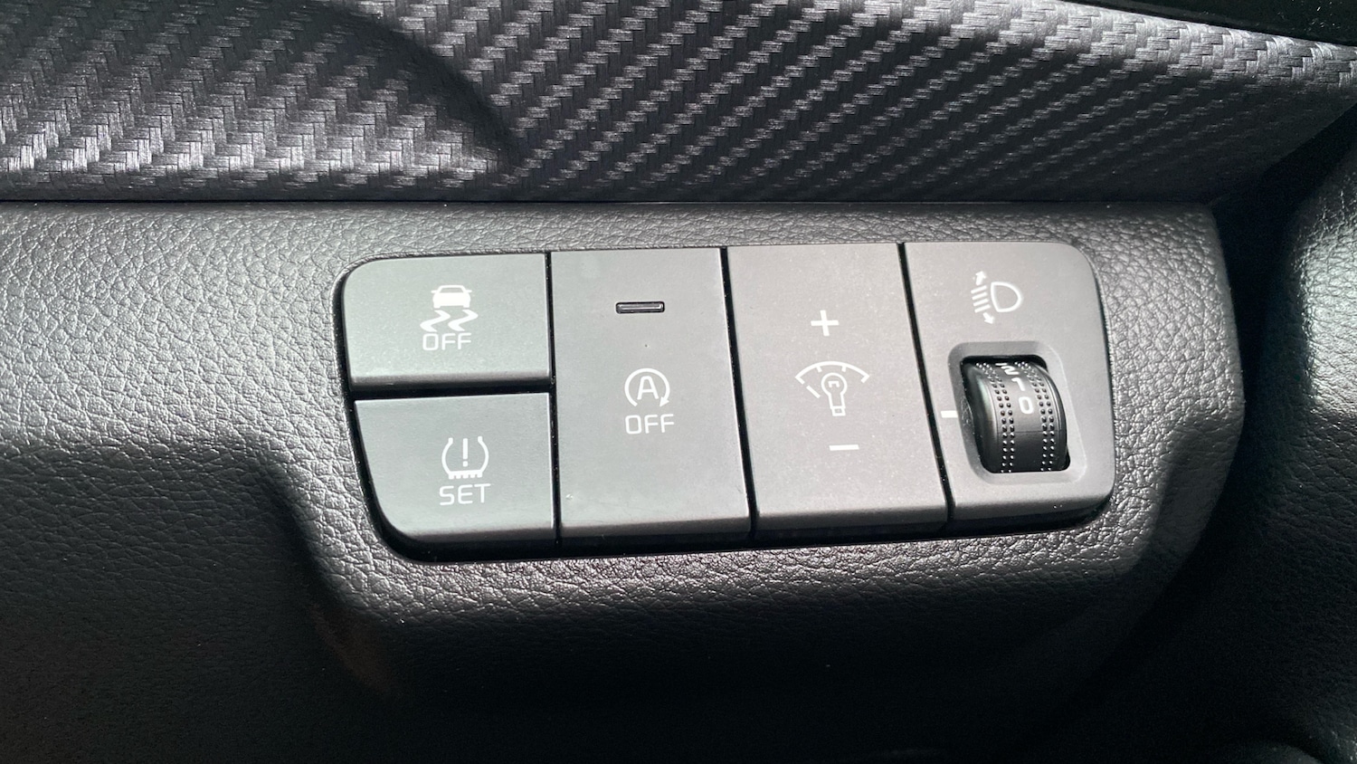 Used Kia Stonic 2023 for sale - 77260738: Photo 28