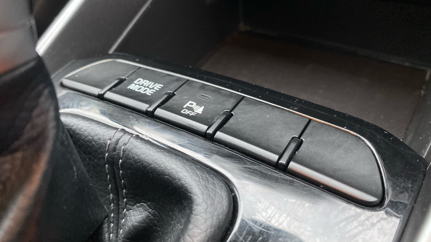 Used Kia Stonic 2023 for sale - 77260738: Photo 32