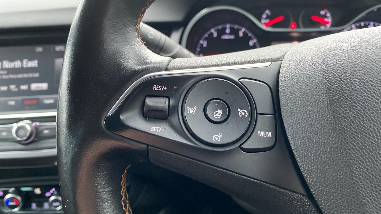 Used Vauxhall Crossland X 2018 for sale - 76693252: Photo 24