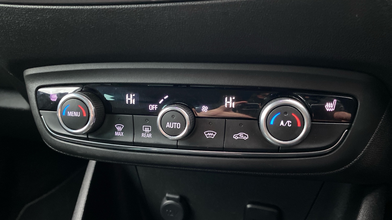 Used Vauxhall Crossland X 2018 for sale - 76693252: Photo 28