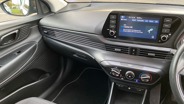 Used Hyundai i20 2021 for sale - 76253056: Photo 14