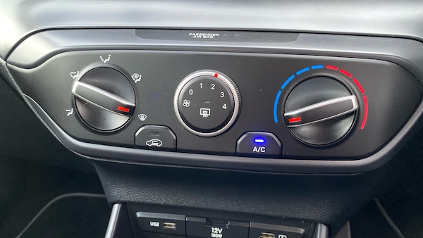 Used Hyundai i20 2021 for sale - 76253056: Photo 27