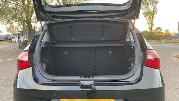 Used Hyundai i20 2021 for sale - 76253056: Photo 4