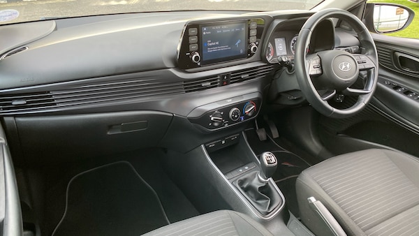 Used Hyundai i20 2021 for sale - 76253056: Photo 9