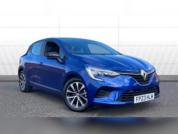 Used Renault Clio 2023 for sale - 79205650: Photo