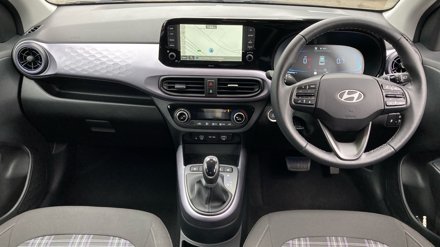 Used Hyundai i10 2024 for sale - 76078005: Photo 10