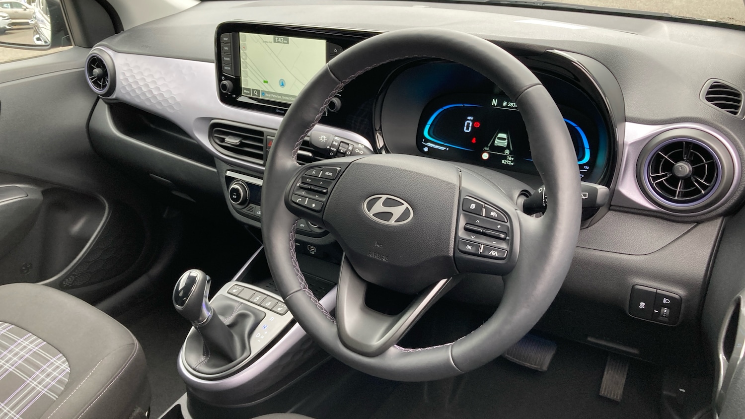 Used Hyundai i10 2024 for sale - 76078005: Photo 11