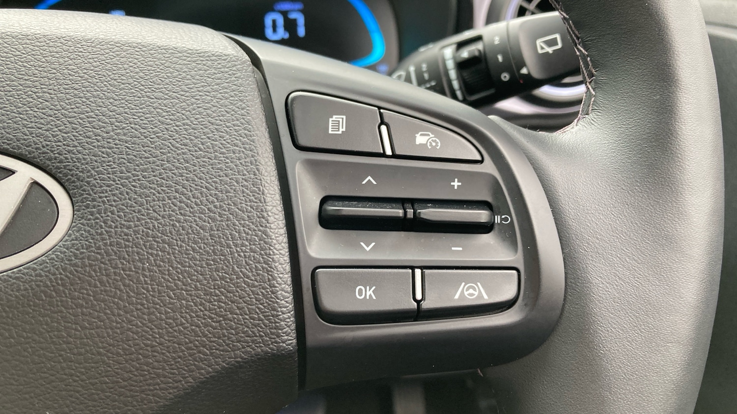 Used Hyundai i10 2024 for sale - 76078005: Photo 23