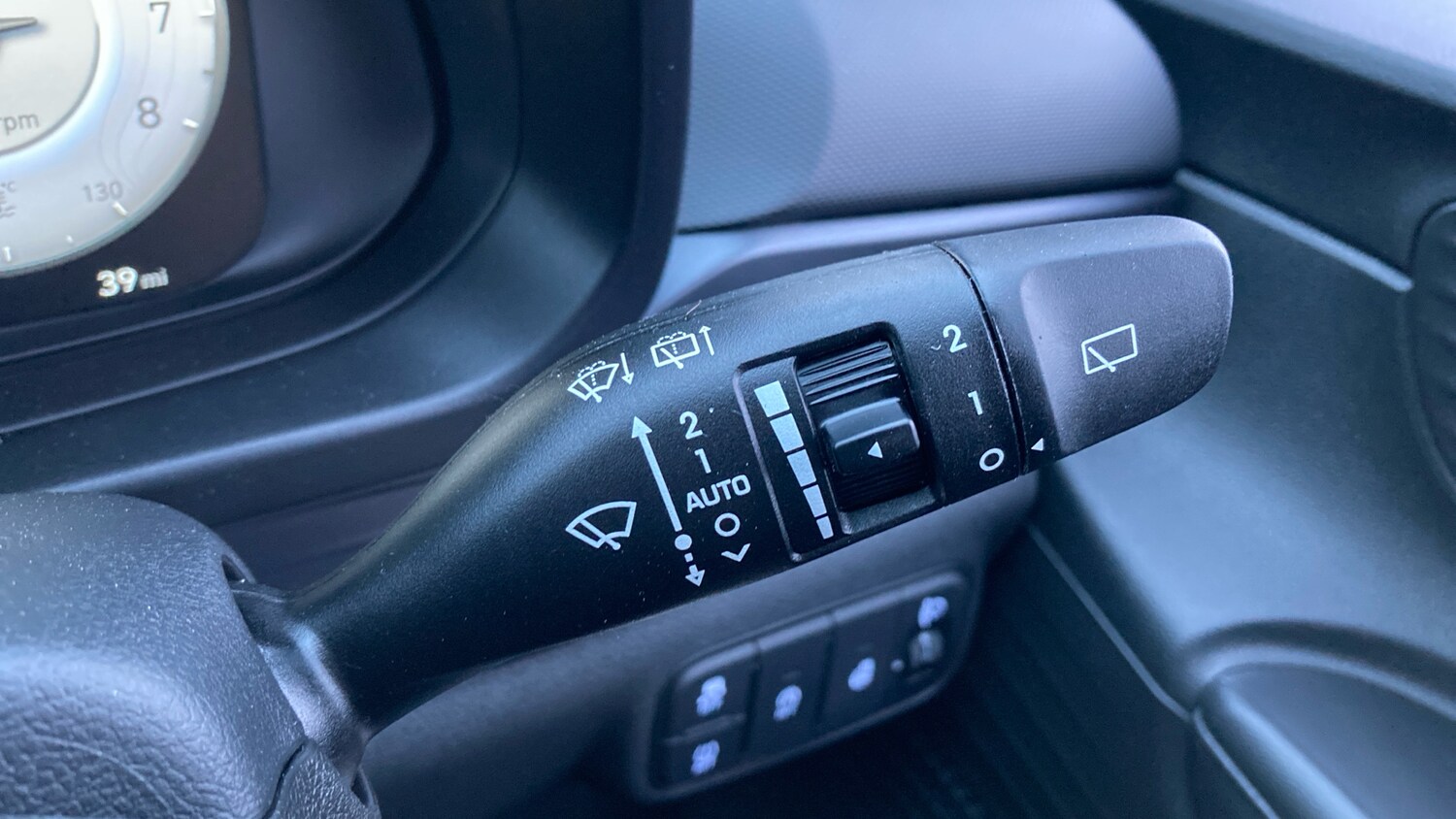 Used Hyundai i20 2025 for sale - 76464397: Photo 32