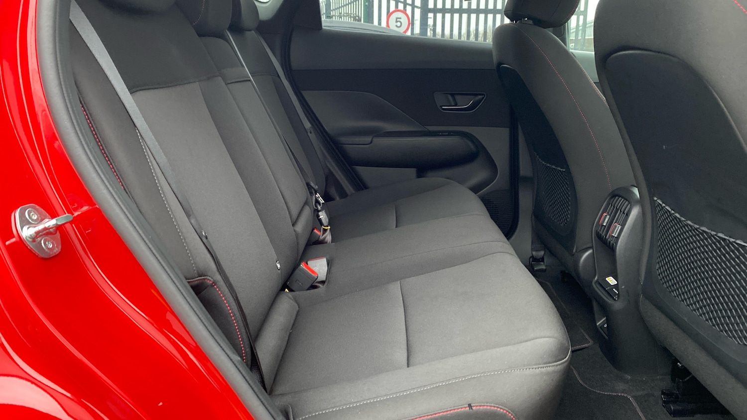 Used Hyundai KONA 2024 for sale - 77046523: Photo 16