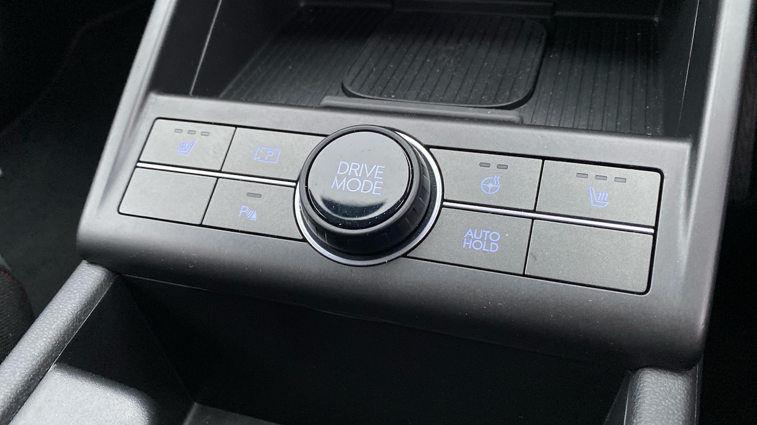 Used Hyundai KONA 2024 for sale - 77046523: Photo 32