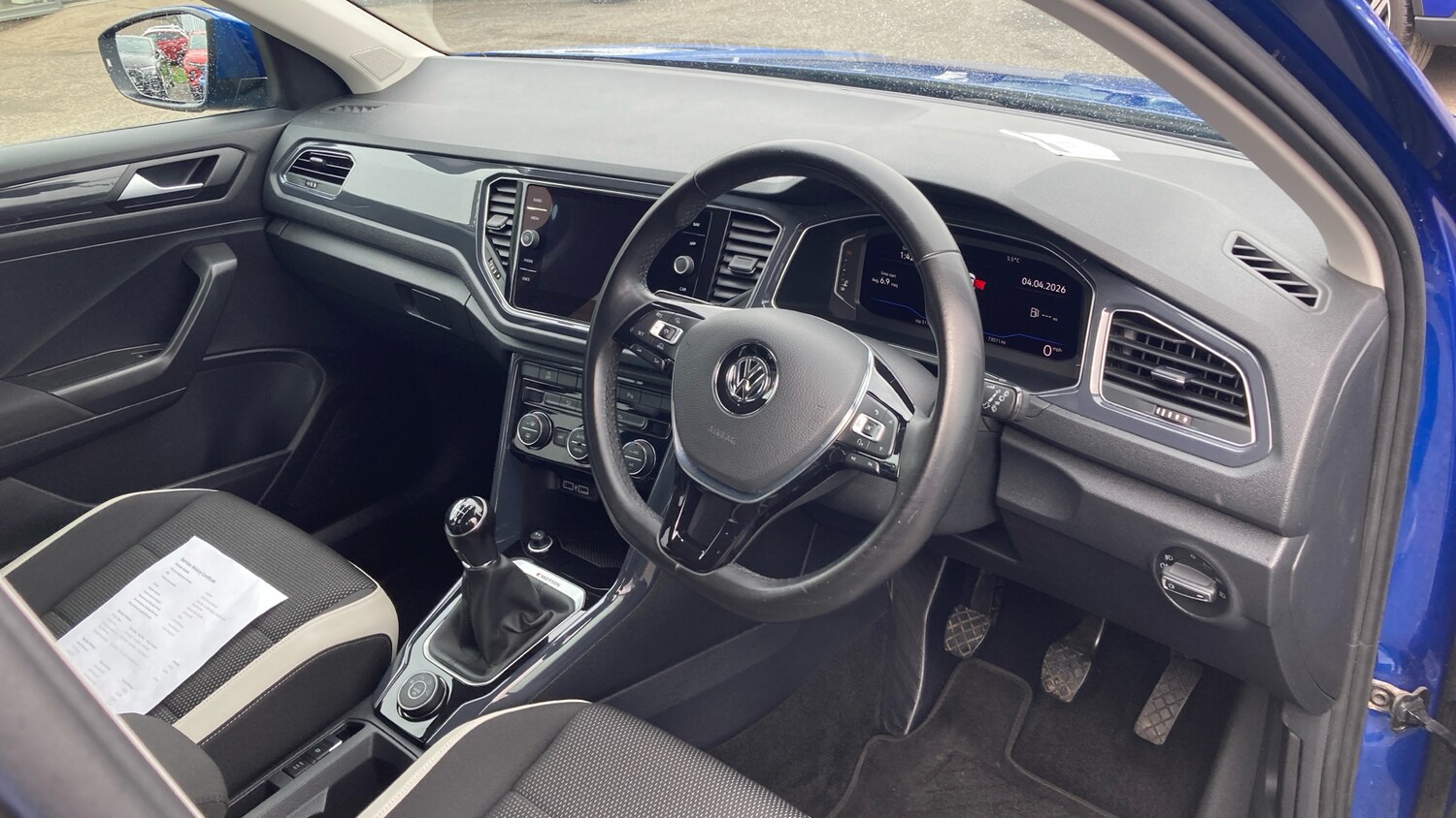 Used Volkswagen T-Roc 2018 for sale - 78152872: Photo 11