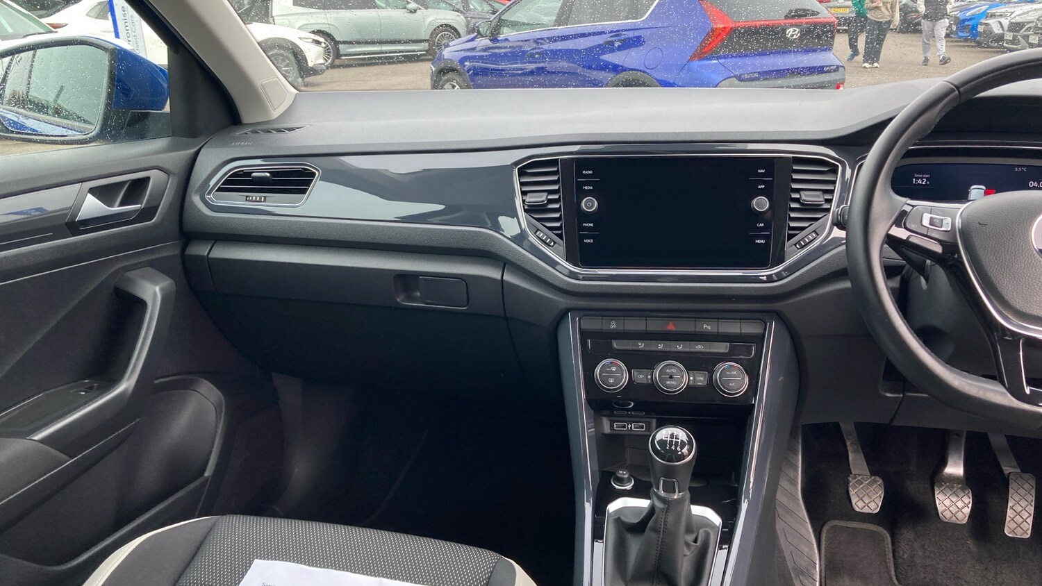 Used Volkswagen T-Roc 2018 for sale - 78152872: Photo 14