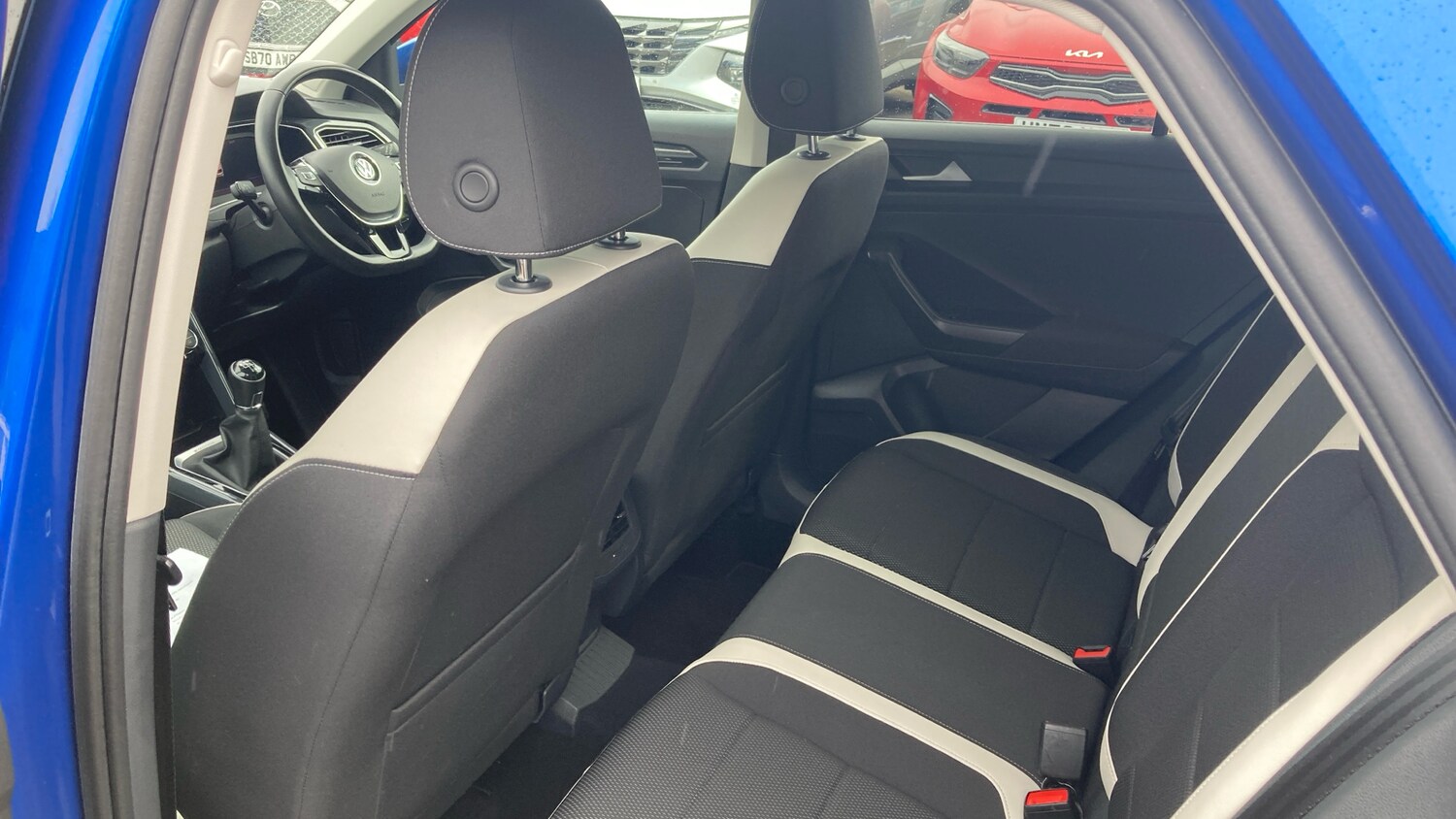 Used Volkswagen T-Roc 2018 for sale - 78152872: Photo 16